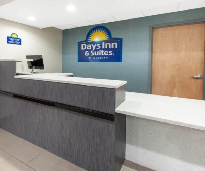 Days Inn & Suites By Wyndham Grand Rapids Near Downtown Wyoming Exterior foto